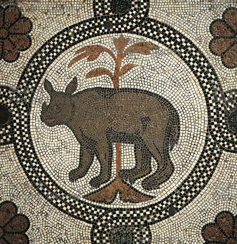Mosaic with the presumed rhinoceros image in the S.Isidoro chapel